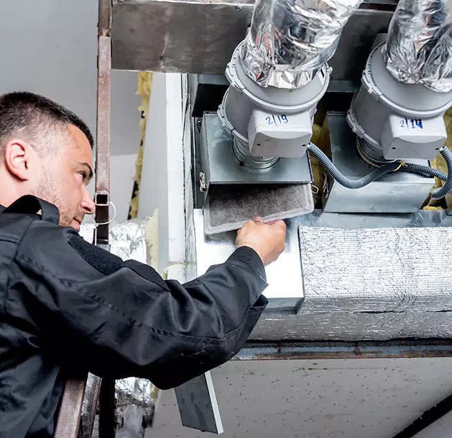 Why Homeowners Businesses Trust Us in Evergreen Park, IL?